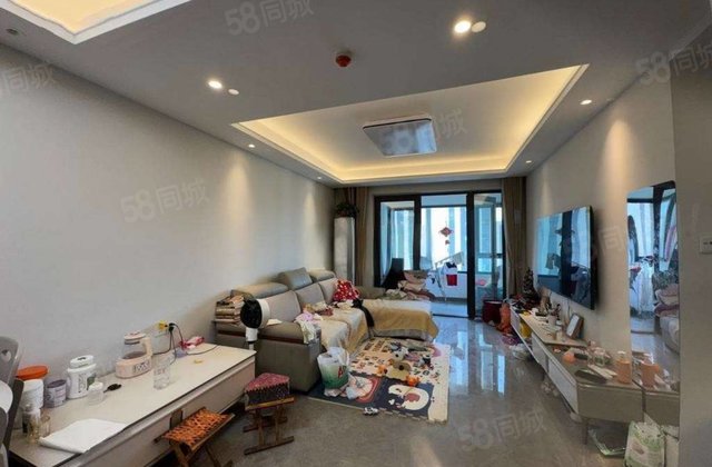 旅游度假区 次新房 商品住宅 南北通透 中间好楼层 小三居