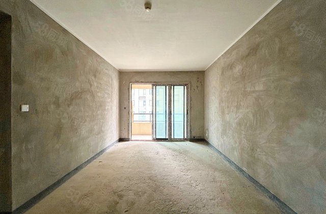 天骄公园(二期)3室2厅91㎡106万二手房图片