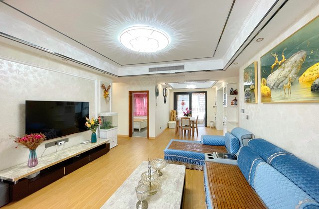 三润城4室2厅128㎡145万二手房图片