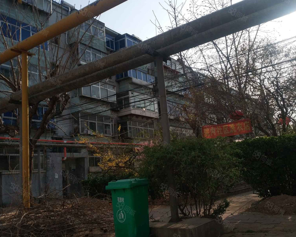 铁新里南院