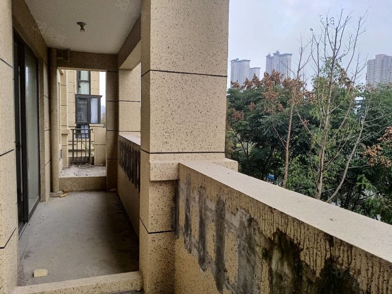 中梁香缇华府 (标准四房 带三阳台 )南北通透 全明户型