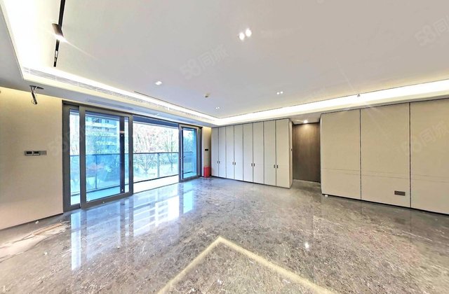 滨河鸣翠府5室2厅260.28㎡860万二手房图片