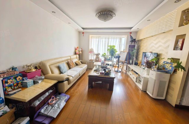 长富新城4室2厅134.67㎡305万二手房图片