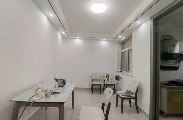 七中 精装3室双阳台 欧景丽都3室双卫 送车库和储藏室免大税