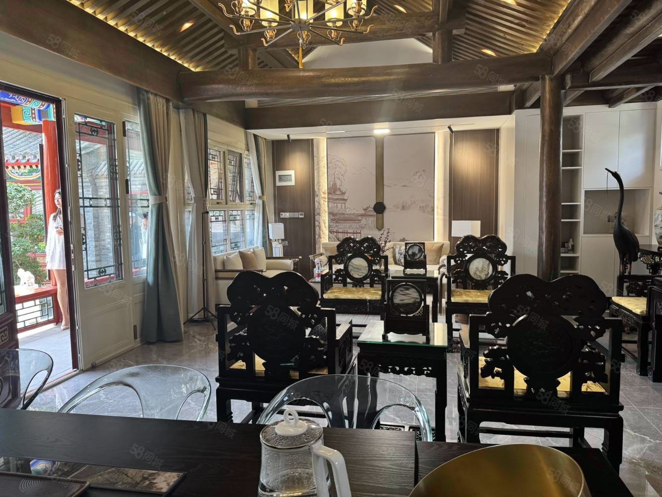 東廊下胡同小區(qū)4室2廳2衛(wèi)412.17㎡南北6800萬(wàn)