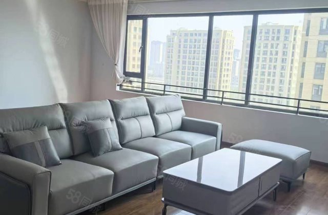 百合新城 集美壹品 精装四室 徒骇河观景房 带车储