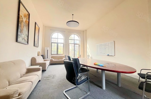 和贵南山上5室2厅589.85㎡735万二手房图片