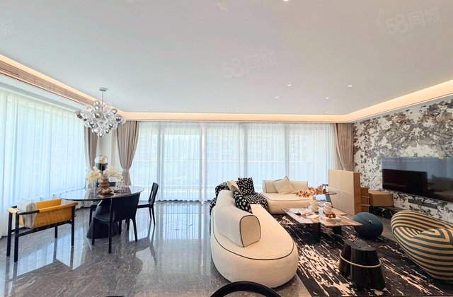 川发天府上城臻园4室2厅138㎡156万二手房图片