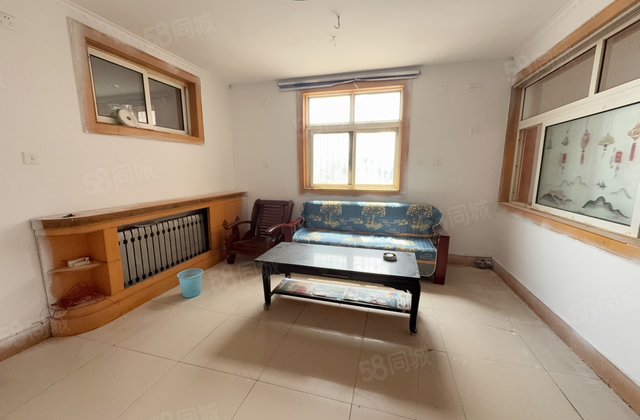 水晶丽城旁 北园小区 三室 好楼层 边户 随便停车