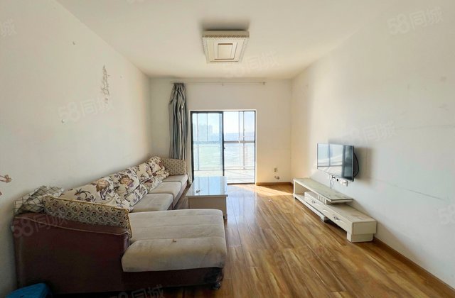 三和光谷道3室2厅121.47㎡150万二手房图片