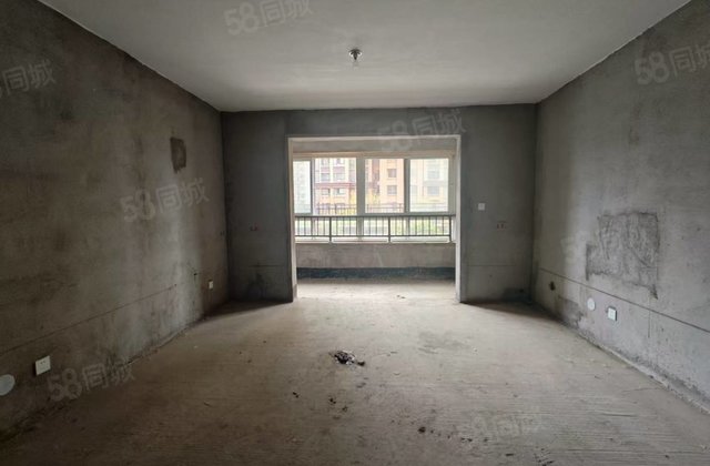 新都城南区4室2厅164㎡74万二手房图片