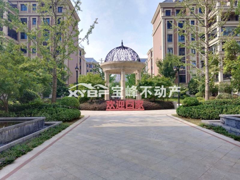 得两层一楼带大院子便宜30万诚售,南湾琨御府
