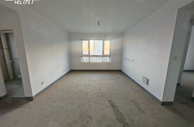 低于市场10万 民生凤凰城 毛坯 三室朝阳 带车位 储藏室