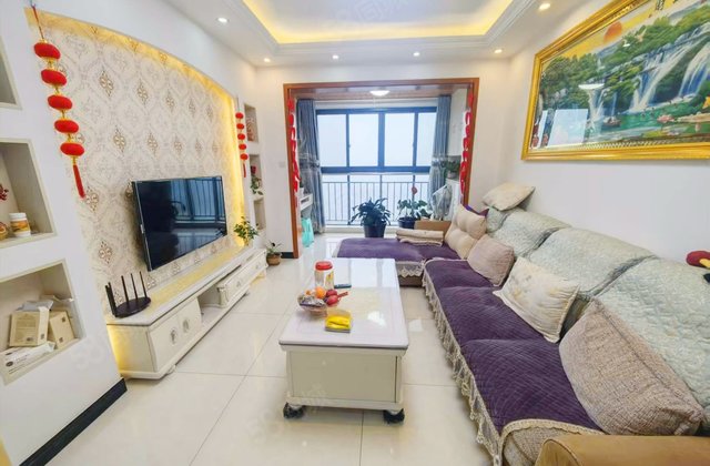 花样年龙年国际中心(二期)3室2厅86.76㎡71万二手房图片