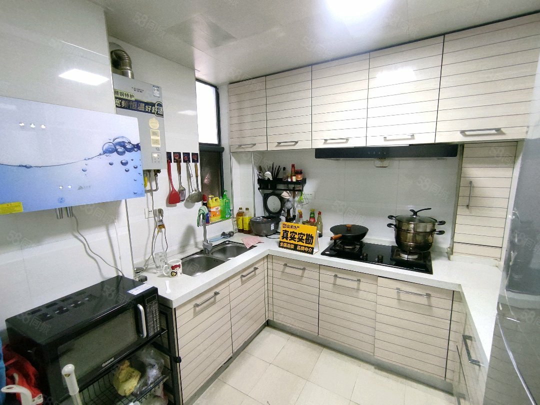 凤凰香郡2室2厅1卫86㎡南北45万