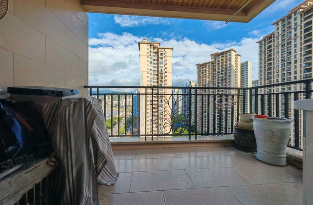 涪陵金科黄金海岸4室2厅122㎡110万二手房图片