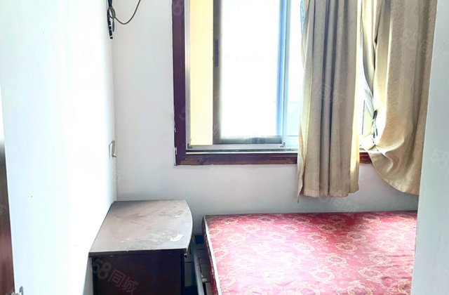 海华花园3室2厅153.5㎡70.8万二手房图片