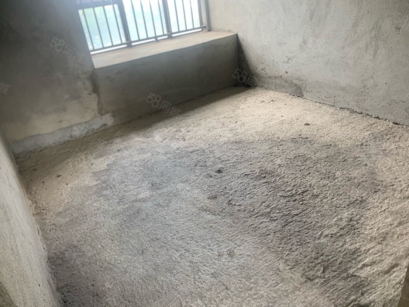 【10图】南区竹秀园 旁边锦绣蓝山4房南北通透双阳台,锦秀蓝山-中山58