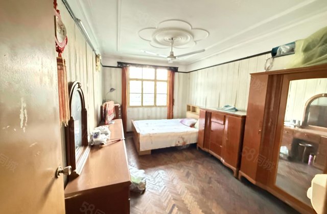 石化十三村3室1厅68.99㎡59.9万二手房图片