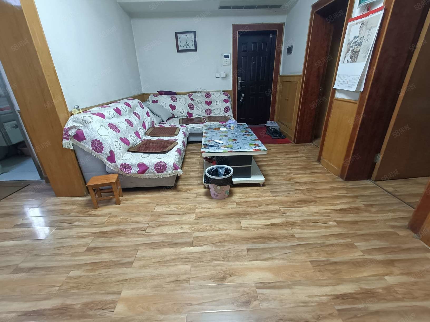 国税花苑3室2厅1卫108.74㎡南北58.8万