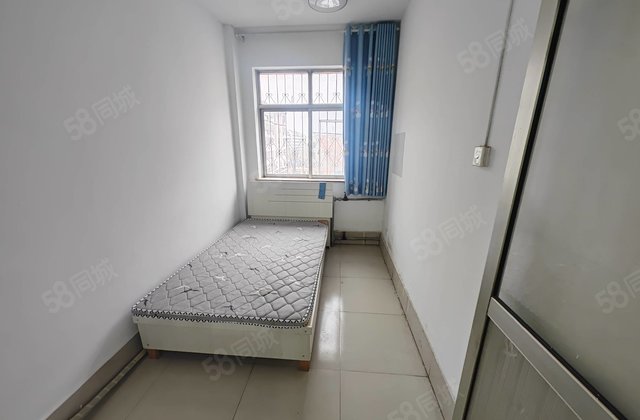 闸口  小两室  文轩 外国语 一中  出行便利 随时看房