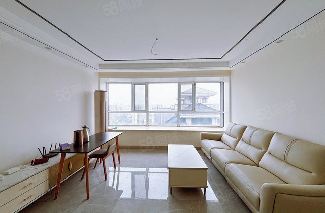 本部 商品房 东边户好楼层 精装婚房没怎么住