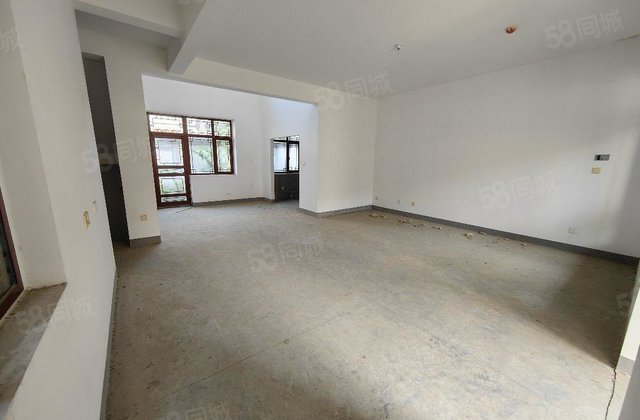 古楼别墅 东昌   前后带院  跳高客厅 位置好 低于市场1