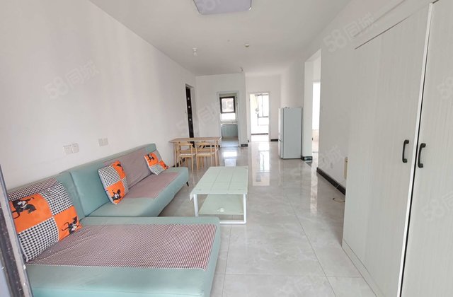 荣盛锦绣学府 电梯房 3室2厅 朝南 双阳台 视野无遮挡