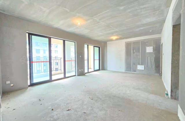 隆腾蜀州府4室2厅136.34㎡109.2万二手房图片