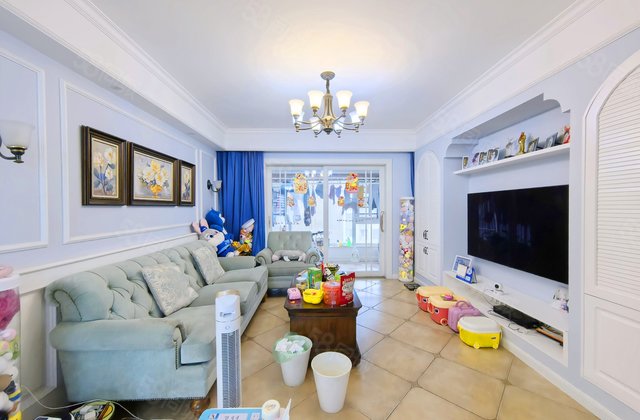 天麓尚层(二四期)5室2厅140.17㎡108万二手房图片