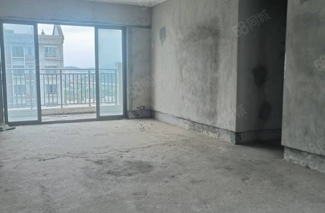 翔顺筠州花园二区4室2厅140㎡67.5万二手房图片