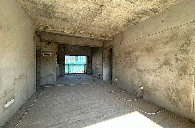 四季园3室2厅140.46㎡76万二手房图片