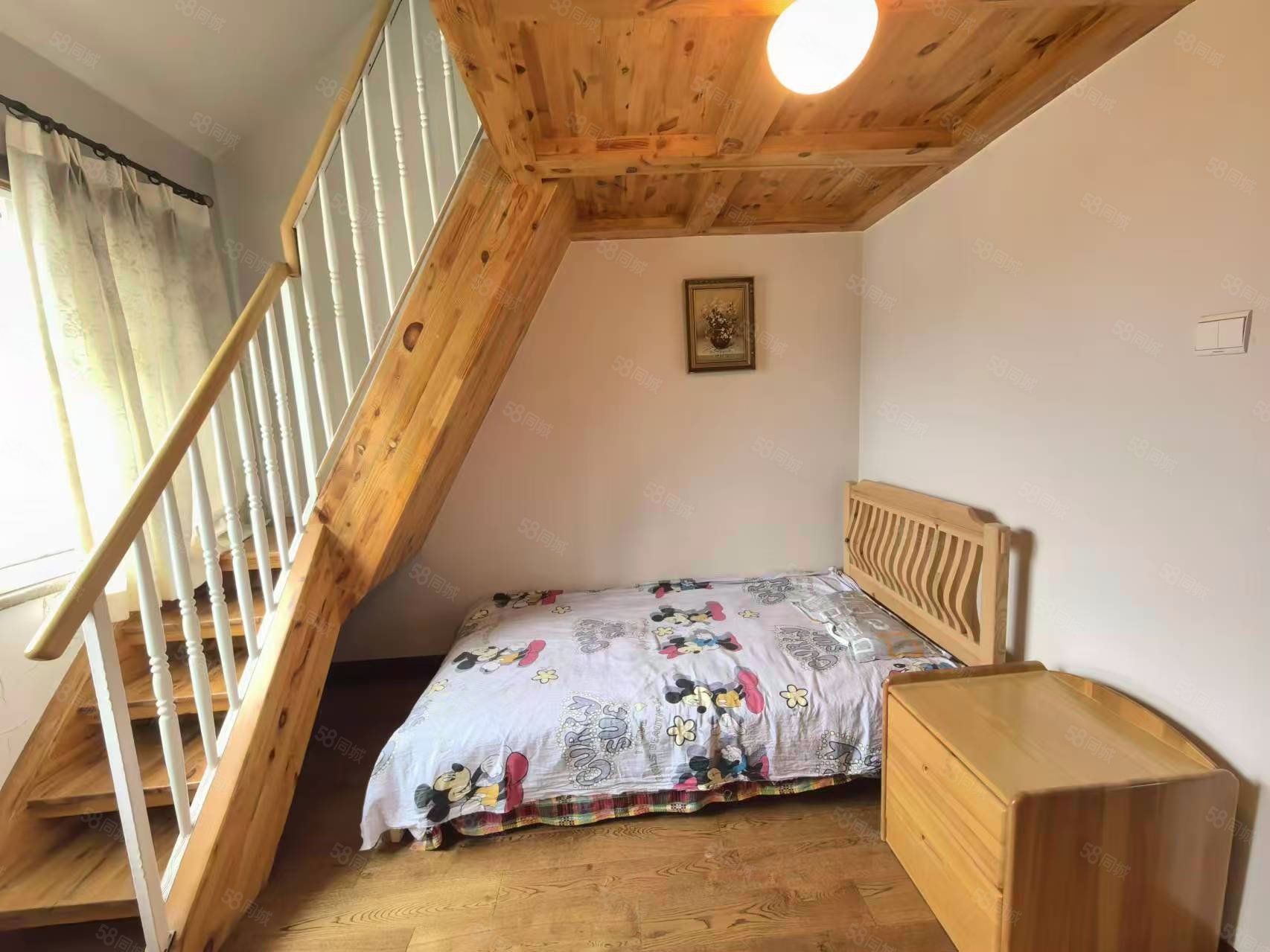 舜澤園(別墅)6室3廳3衛(wèi)230㎡東西550萬(wàn)