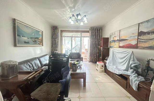 东方太阳城三期琴湖湾3室2厅140.39㎡360万二手房图片