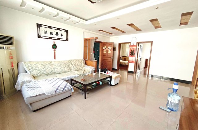 李家村小区3室2厅135㎡85万二手房图片