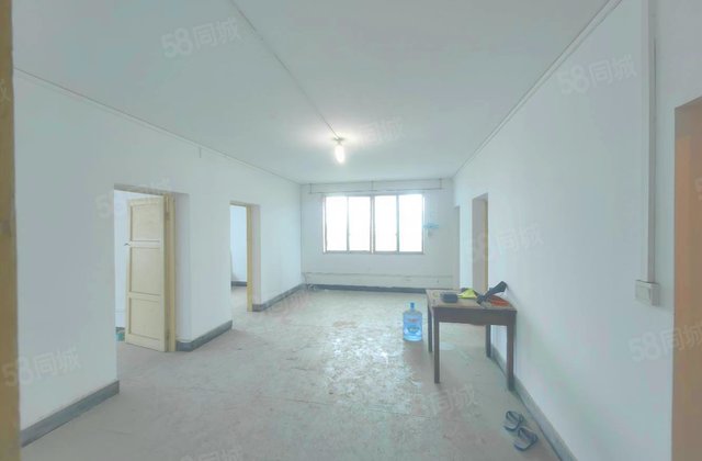 贵州省水利水电勘测设计院员工宿舍(宝山南路)3室1厅85㎡88万二手房图片