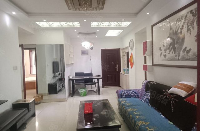 万达北邻莲湖花园 小三房 商品住宅 带车位高带电梯