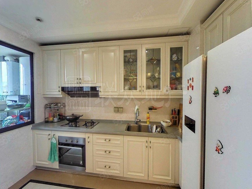 華潤公元九里4室2廳3衛(wèi)223.74㎡南北1099萬