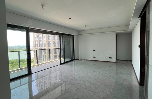 时代天境4室2厅143㎡176万二手房图片