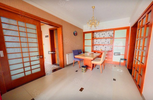 英郡(一期)4室2厅147.5㎡284万二手房图片