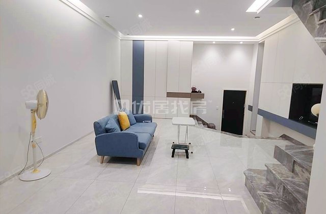 龙湖紫云台一组团别墅4室2厅216.8㎡298万二手房图片