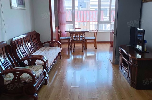 倚山里小区2室1厅70.04㎡33万二手房图片