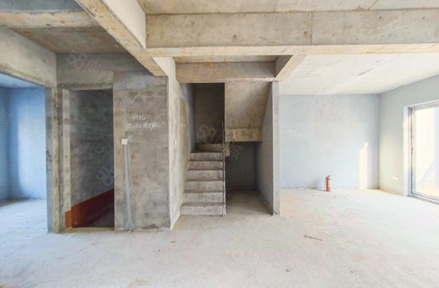 佳兆业滨江四季3室2厅155.31㎡168万二手房图片