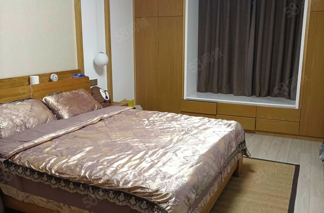 花样年花郡3室2厅149.27㎡420万二手房图片