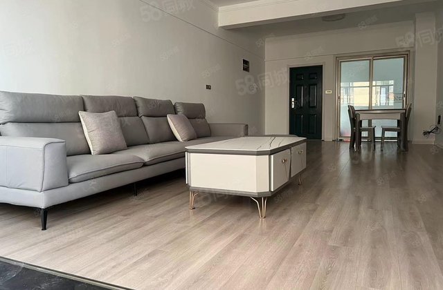 宇辉星城3室2厅162㎡69.7万二手房图片