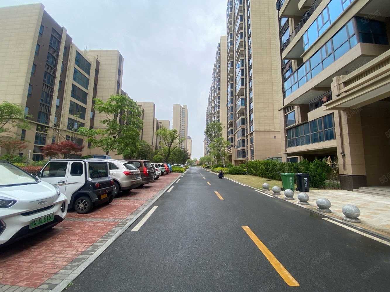 平舆碧桂园5室2厅3卫275㎡南北140万