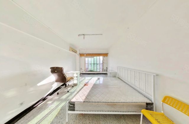 白领尊邸4室2厅175.02㎡220万二手房图片