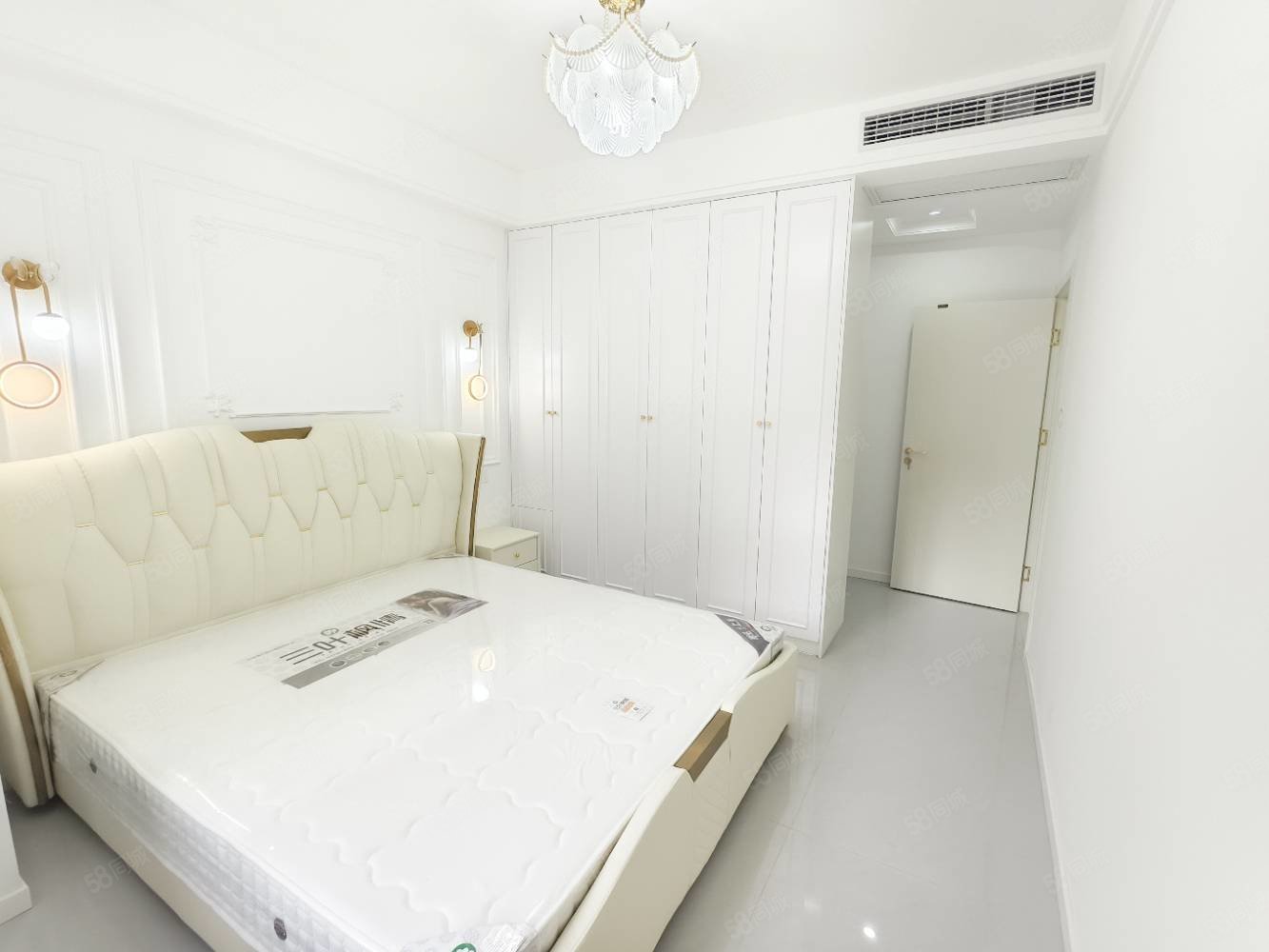 汉成国宾府3室2厅2卫110㎡南北69.8万