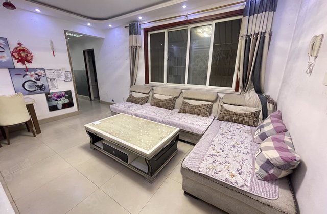 望湖花园一区(1-67号楼) 电梯房 楼龄新 正规商品房