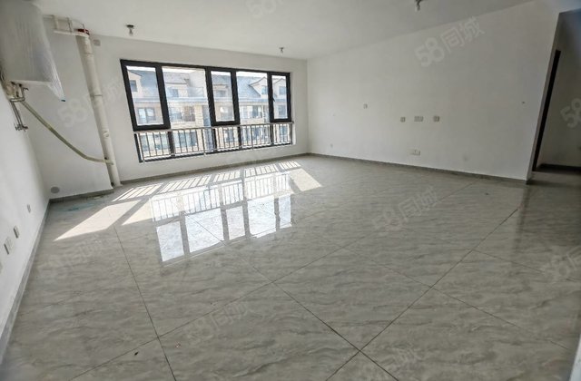 外国语，一中，润景苑，民生凤凰城，观堂阅镜电梯房三室两厅